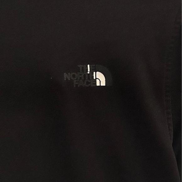 The North Face Women's Black and Gray Jacket - Picture 5 of 5